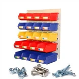 Muovinen ripustettava pegboard-lokero
